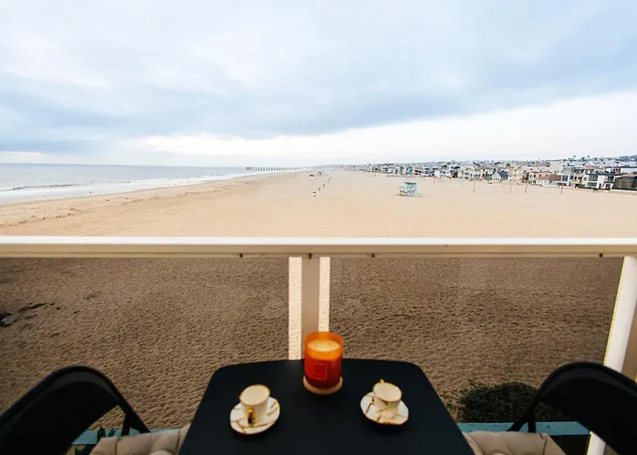 Oceanfront Studio With Balcony